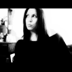 Meet your Posher, Rena